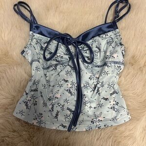 SHEIN Blue Floral Crop Top